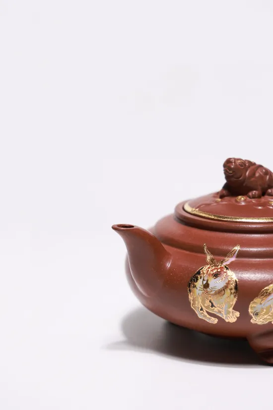 Zisha Teapots: Tri-Pod Auspicious Teapot | 3600 CNY 4