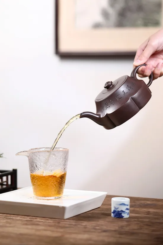 Authentic Yixing Zisha Teapot | Handcrafted Purple Clay Artistry 3