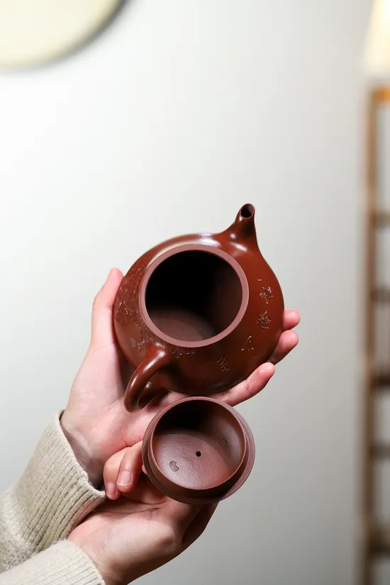 Yixing Clay Teapot with Carved Dragon Design | Yang Junbao Artistry 1