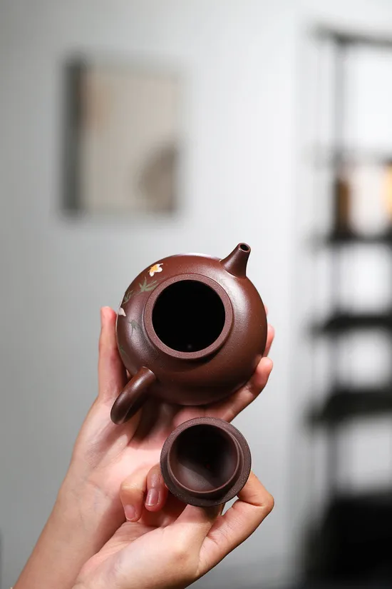 Premium Yixing Zisha Teapot | Handcrafted Collectible Artisan Ceramics 7