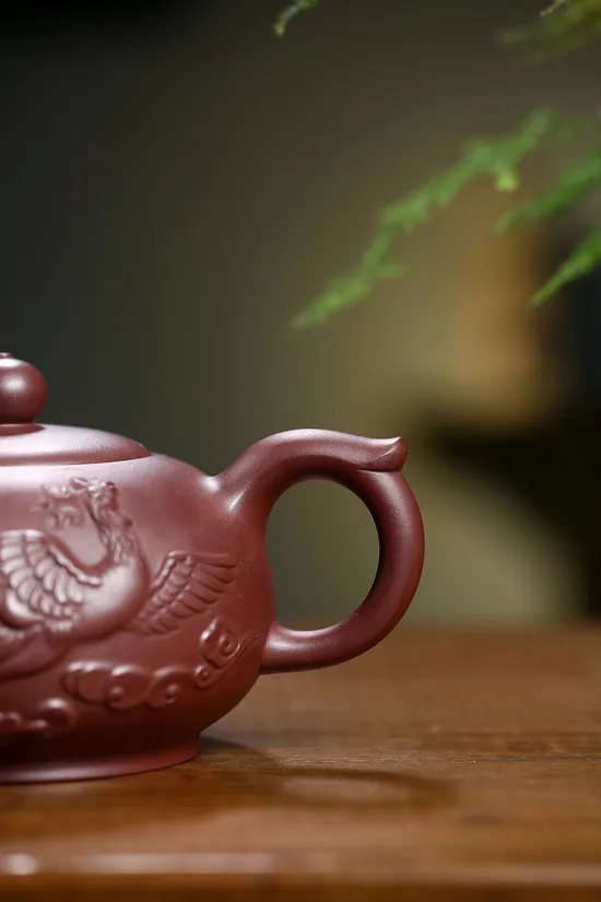 Yixing Zisha Teapot Masterpiece - Wang Fang's Rare Clay Artistry 1