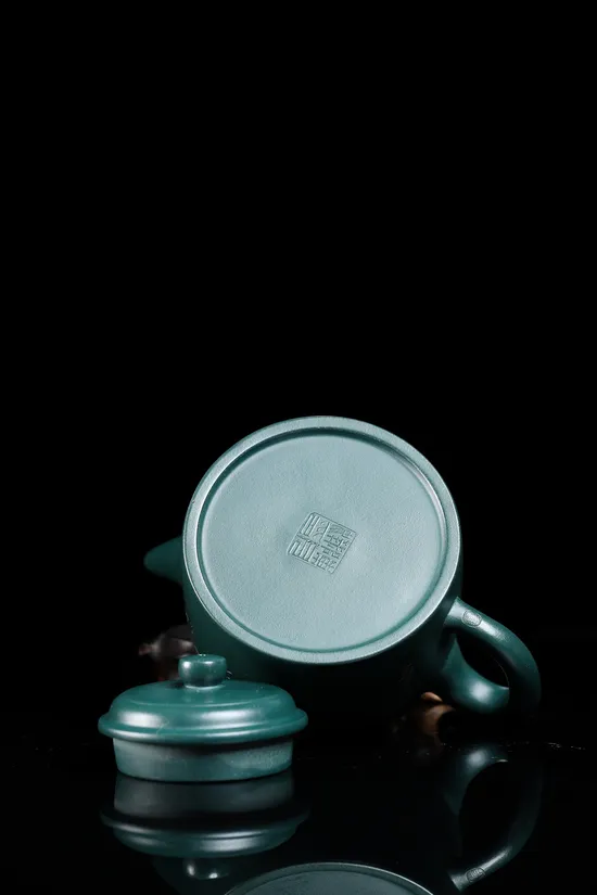 Yixing Zisha Clay Teapot | Masterpiece Purple Clay Teapot 3