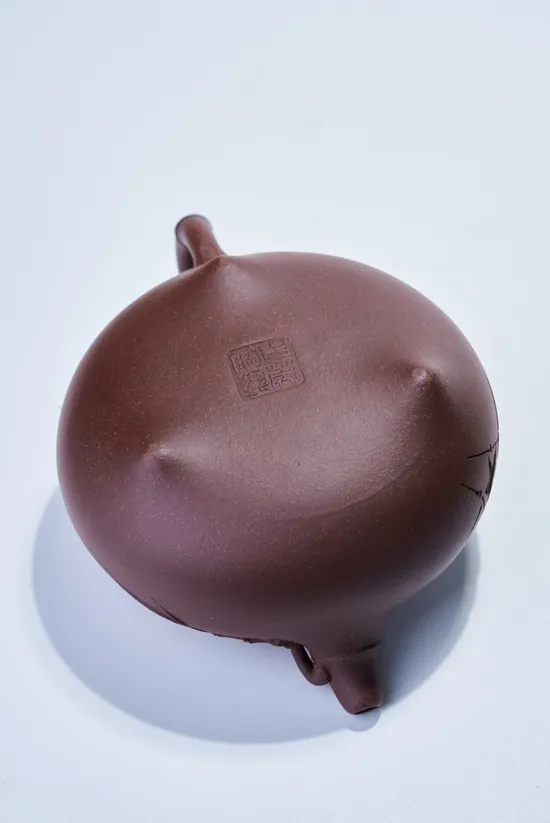 Premium Yixing Zisha Teapot 'Bamboo Milk' | R&D Master Craft 6