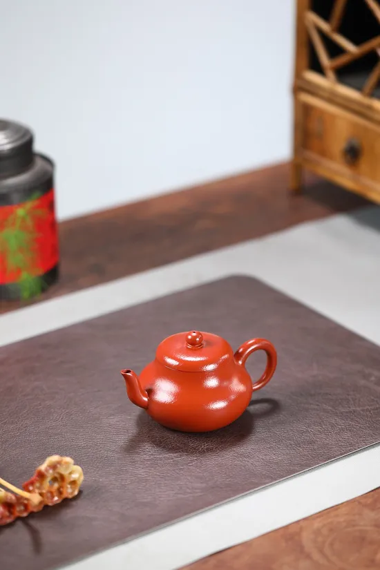 Handcrafted Yixing Zisha Clay Teapot | Artisan Teapot Collection 6
