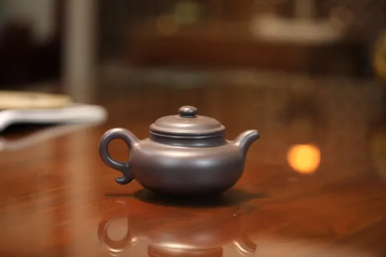 Yixing Zisha Teapot | Handcrafted Tianqing Clay Artisan Pottery 5