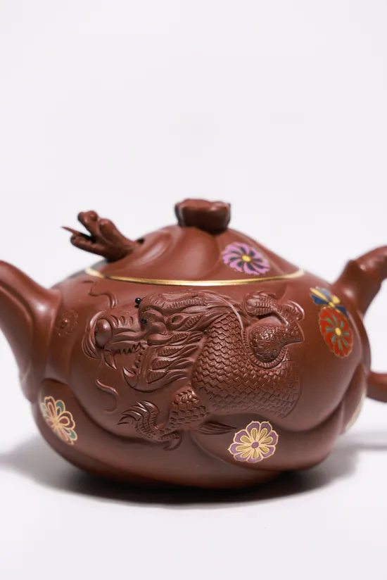 Handcrafted Yixing Clay Teapot 20cc - Premium Zisha Pottery 3600 CNY 3