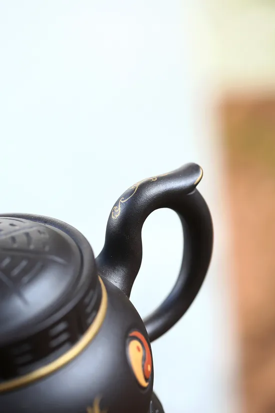 Premium Yixing Zisha Teapot Handcrafted Clay Artisan Pottery 2