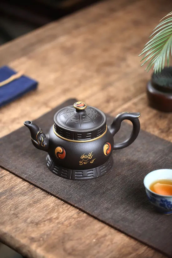Premium Yixing Zisha Teapot Handcrafted Clay Artisan Pottery 6