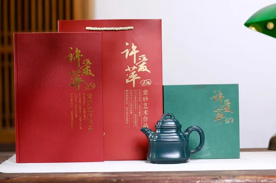 Premium Yixing Clay Teapot: Handcrafted Collector's Artisan Treasure 2