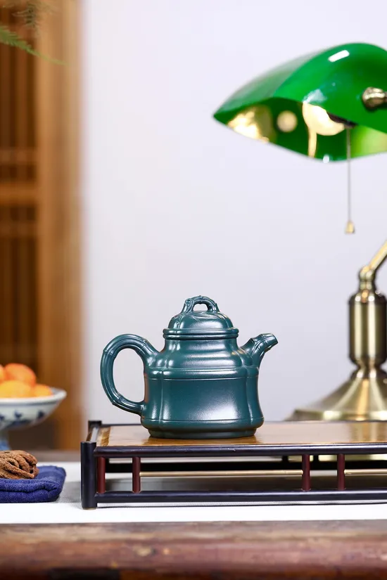 Premium Yixing Clay Teapot: Handcrafted Collector's Artisan Treasure 3