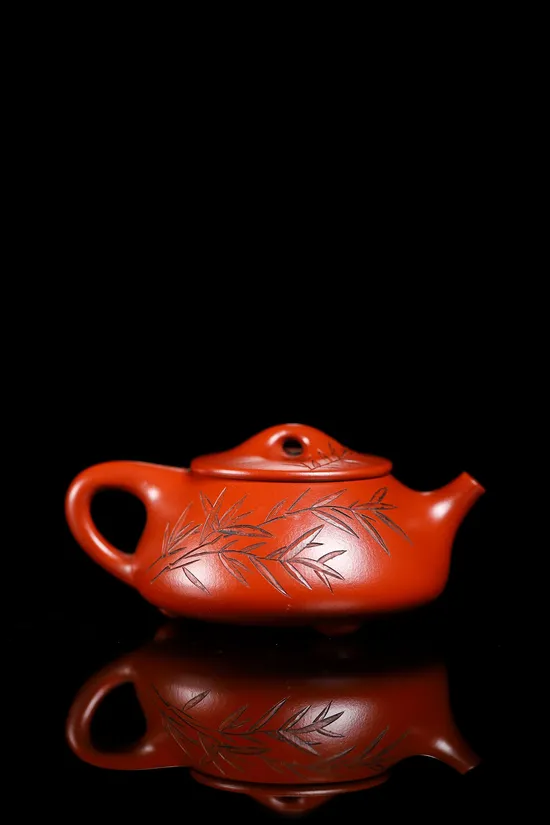 Master Xu Nan Yixing Zisha Teapot | Shi Piao Clay Artistry 3