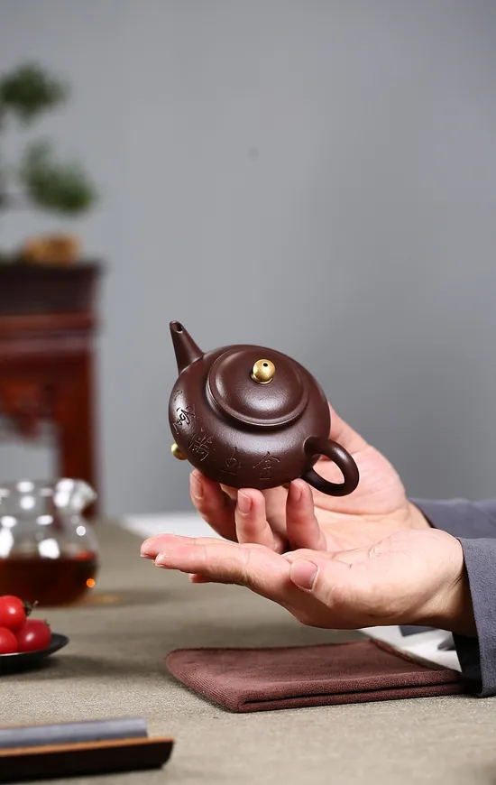Zisha Teapots: original old purple clay | three-legged design 2