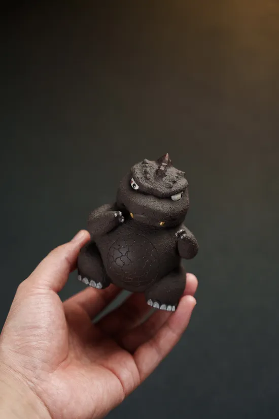 Zisha Teapots: 1 | 800 CNY | 150cc capacity | Feilong Godzilla Fine Work 2
