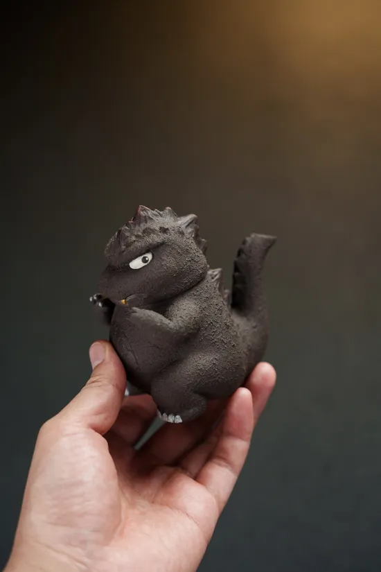 Zisha Teapots: 1 | 800 CNY | 150cc capacity | Feilong Godzilla Fine Work 3