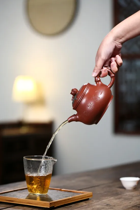 Premium Yixing Clay Teapot | Artisan Zhu Weiping | 450cc Pan Tao 2