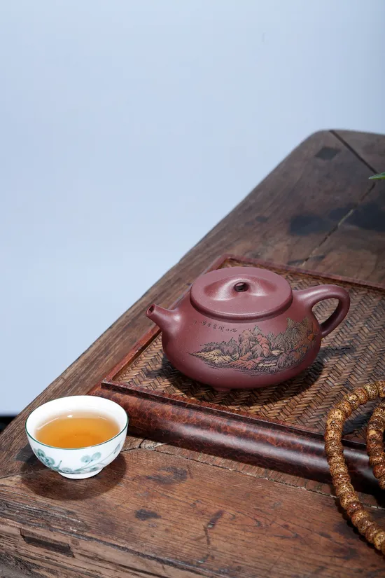 Premium Yixing Teapot – Handcrafted Zisha Clay Pottery 2
