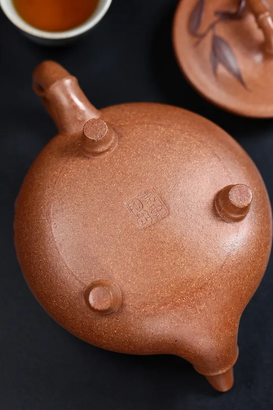 Premium Yixing Clay Teapot | Artisan Handcrafted Zisha Collection 2