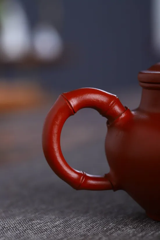 Premium Yixing Zisha Teapot - Handcrafted Bamboo Design Artistry 1