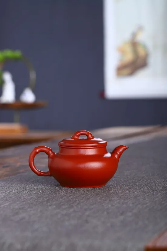 Premium Yixing Zisha Teapot - Handcrafted Bamboo Design Artistry 2