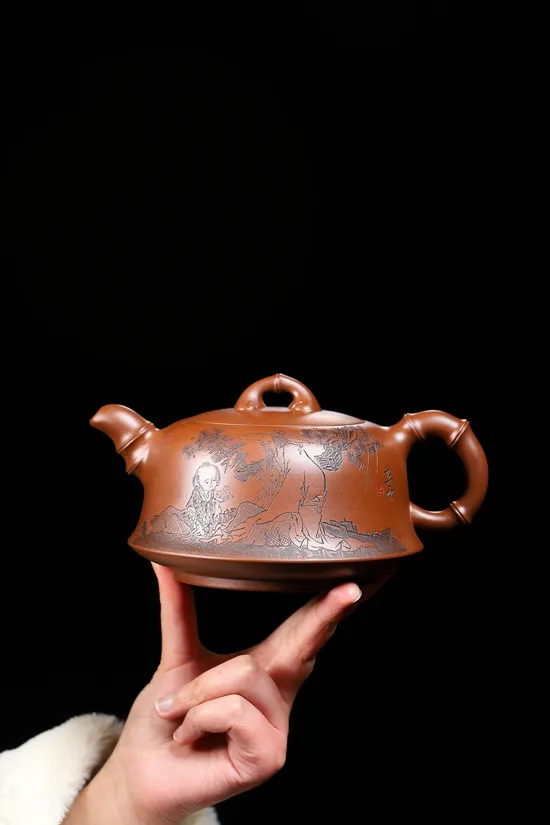 Premium Yixing Zisha Clay Teapot – Masterpiece by Chen Yue'e 3