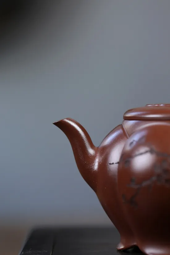 Premium Yixing Purple Clay Teapot | Handcrafted Artisan Design 4