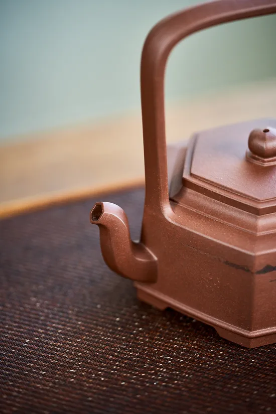 Premium Yixing Zisha Clay Teapot | Handcrafted Collectible Teapot 2