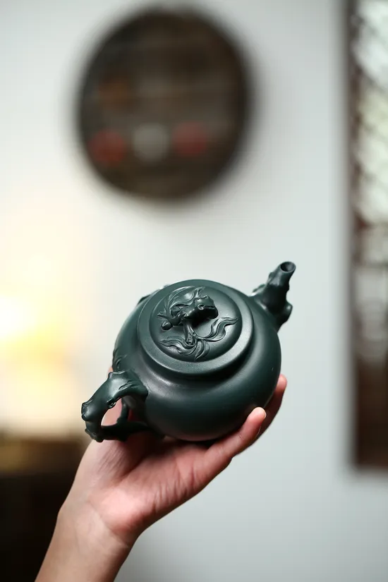 Yixing Zisha Teapot - Peach Spring Design, Handcrafted Ceramic Artistry 7