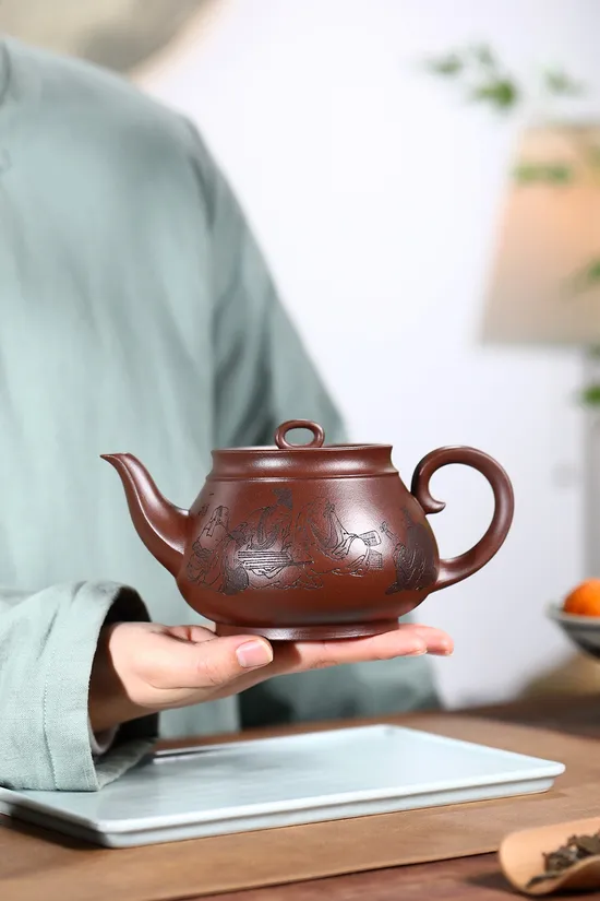Handcrafted Yixing Zisha Teapot - Collector's Siyuan by Yong Shuying 3