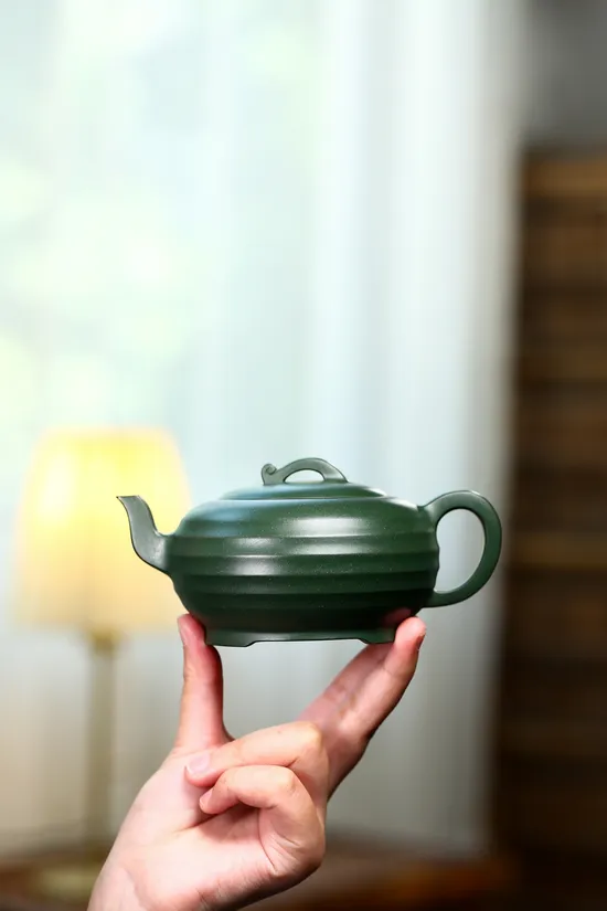 Premium Yixing Zisha Teapot: Rare Clay, Handcrafted Artistry 3