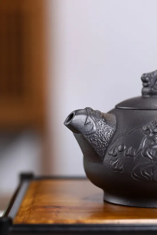 Yixing Zisha Teapot - Jiang Yaping Dragon Design Artistry 6