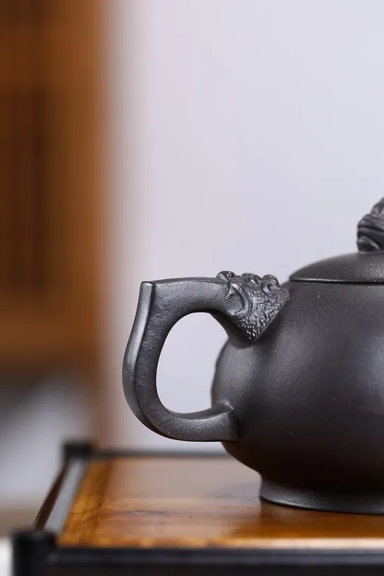 Yixing Zisha Teapot - Jiang Yaping Dragon Design Artistry 7