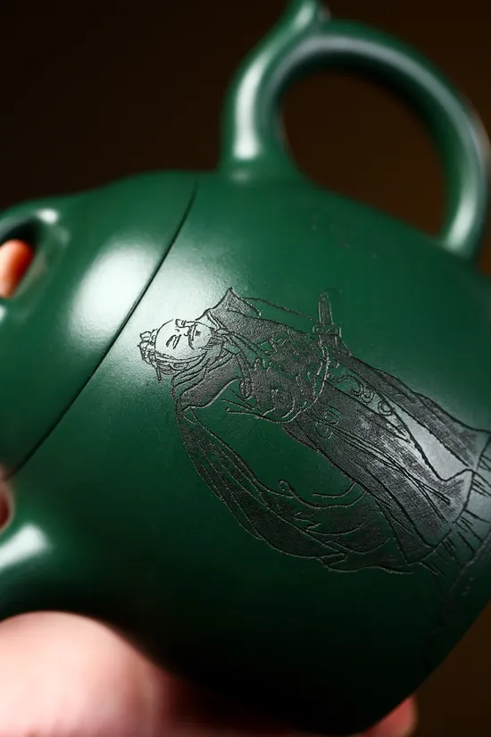 Master Zhou Jianliang’s Yixing Zisha Teapot – Artisan Crafted 8