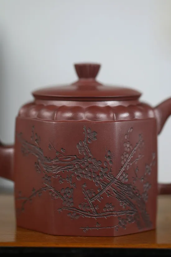 Zisha Teapots: Gao Jianzhong | 6 | 600 CNY 7