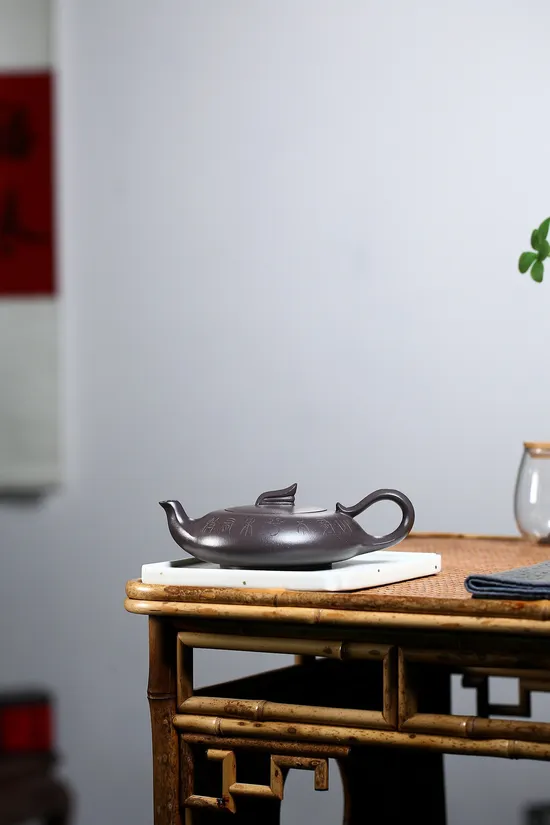 Premium Yixing Zisha Teapot – Artisan Crafted Clay Teapots 3