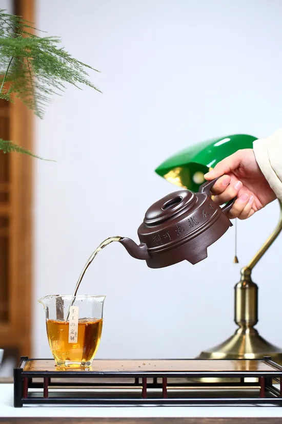 Handcrafted Yixing Clay Teapot | Artisan Craftsmanship & Unique Design 2