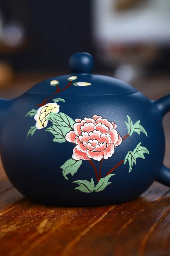 Yixing Clay Teapot | Xishi Style | Handcrafted Collectible 3