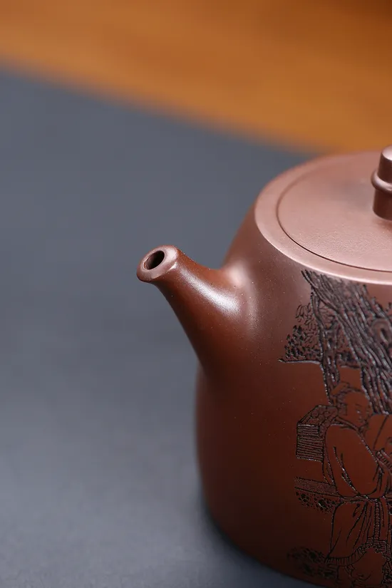 Yixing Zisha Teapot | Handmade by Wang Fang | Collectible Artisan Craft 4