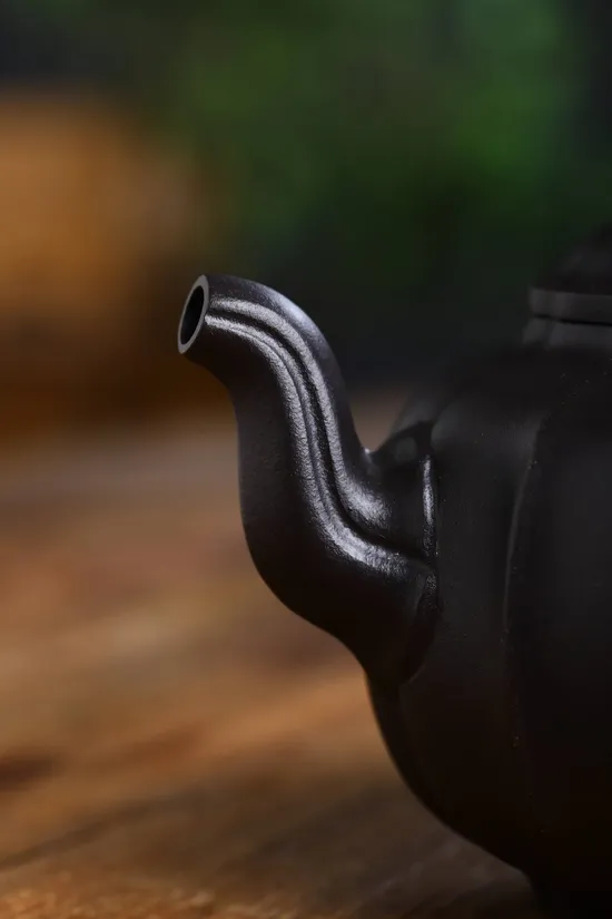 Zisha Teapots: Rare Stone Yellow Clay | Priced at 1800 CNY 6