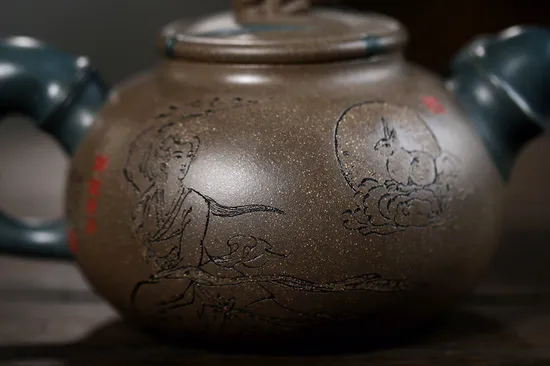 Handcrafted Yixing Zisha Teapot | Artisan Xia Ruijuan Masterpiece 4