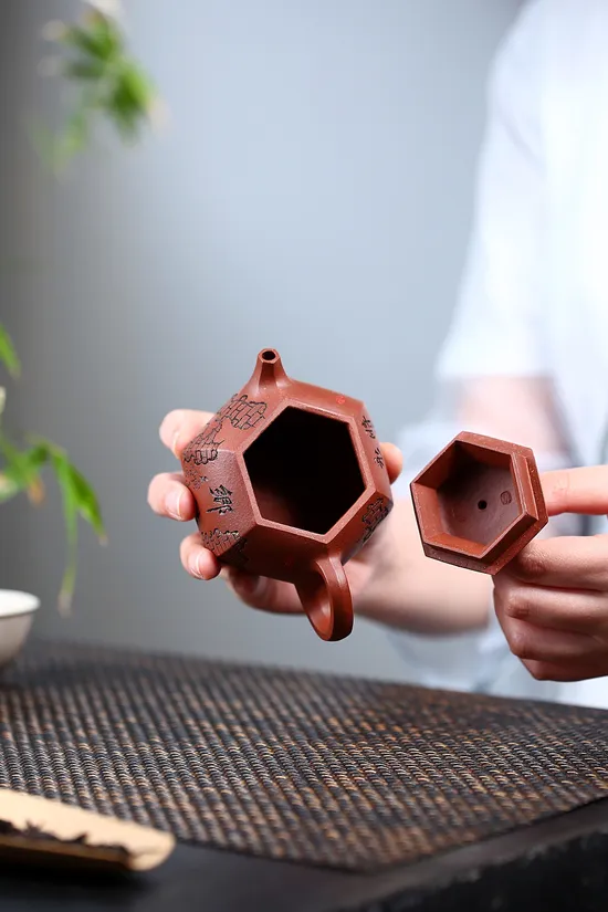 Handcrafted Yixing Zisha Teapot by Xu Yisong | Collector's Artisan Teaware 4