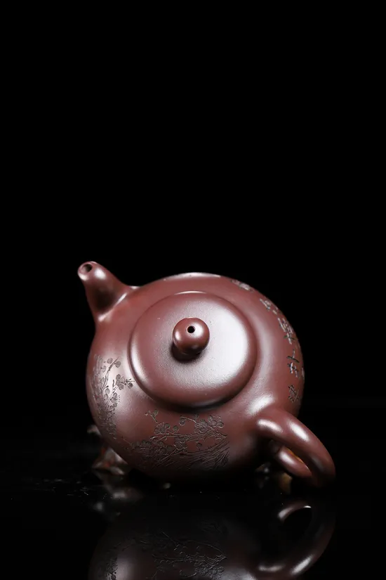 Yixing Zisha Teapot - Master Zhou Jianchun's Artisan Craft 8