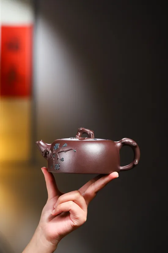 Yixing Clay Teapot | Handcrafted Zisha Artisan Teapot 400cc 2