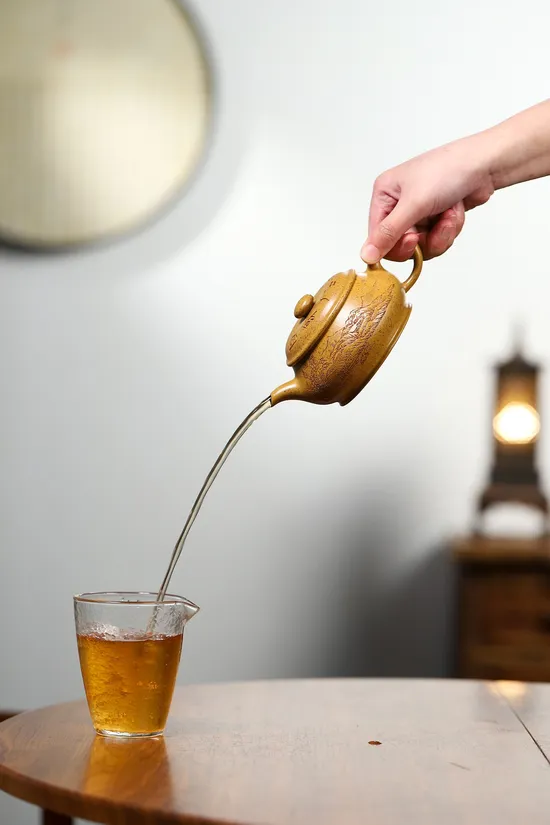 Premium Yixing Zisha Clay Teapot | Artisan Crafted | Yang Junbao 1