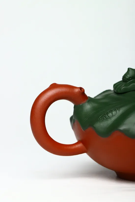 Premium Handcrafted Yixing Clay Teapot | Artisan Zisha Pottery Collection 1