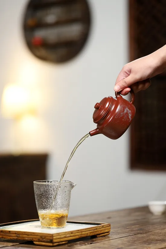 Yixing Zisha Dragon Teapot - 20cc Handmade Clay Art | Fu Yuefei 2