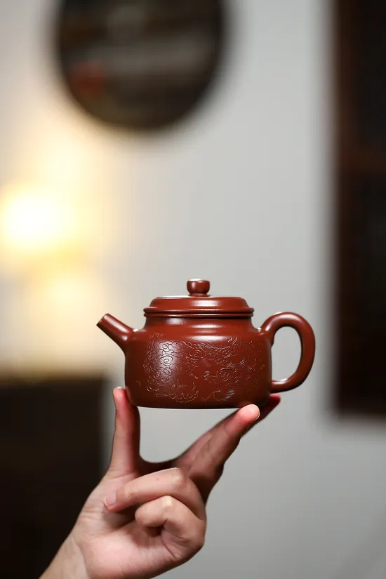 Yixing Zisha Dragon Teapot - 20cc Handmade Clay Art | Fu Yuefei 3