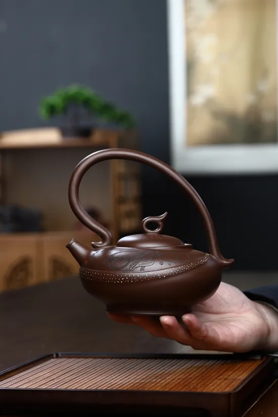 Premium Yixing Zisha Teapot | Masterpiece Clay Art | Double Certification 6
