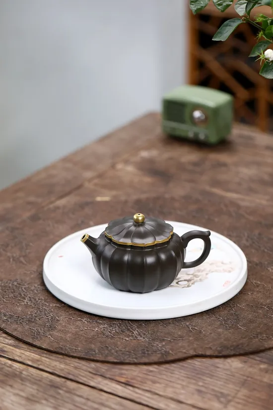 Yixing Teapot | Handcrafted Purple Clay Teapot with Golden Decorations 6
