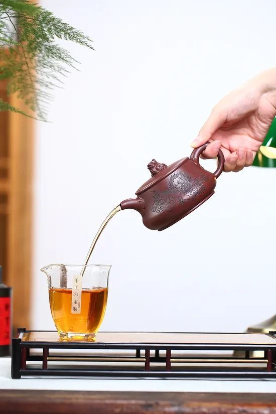 Exclusive Yixing Zisha Teapot: Handcrafted Artisan Pottery for Tea Lovers 3