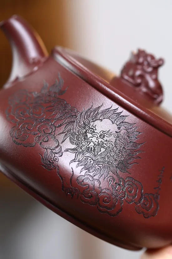 Exclusive Yixing Zisha Teapot: Handcrafted Artisan Pottery for Tea Lovers 8